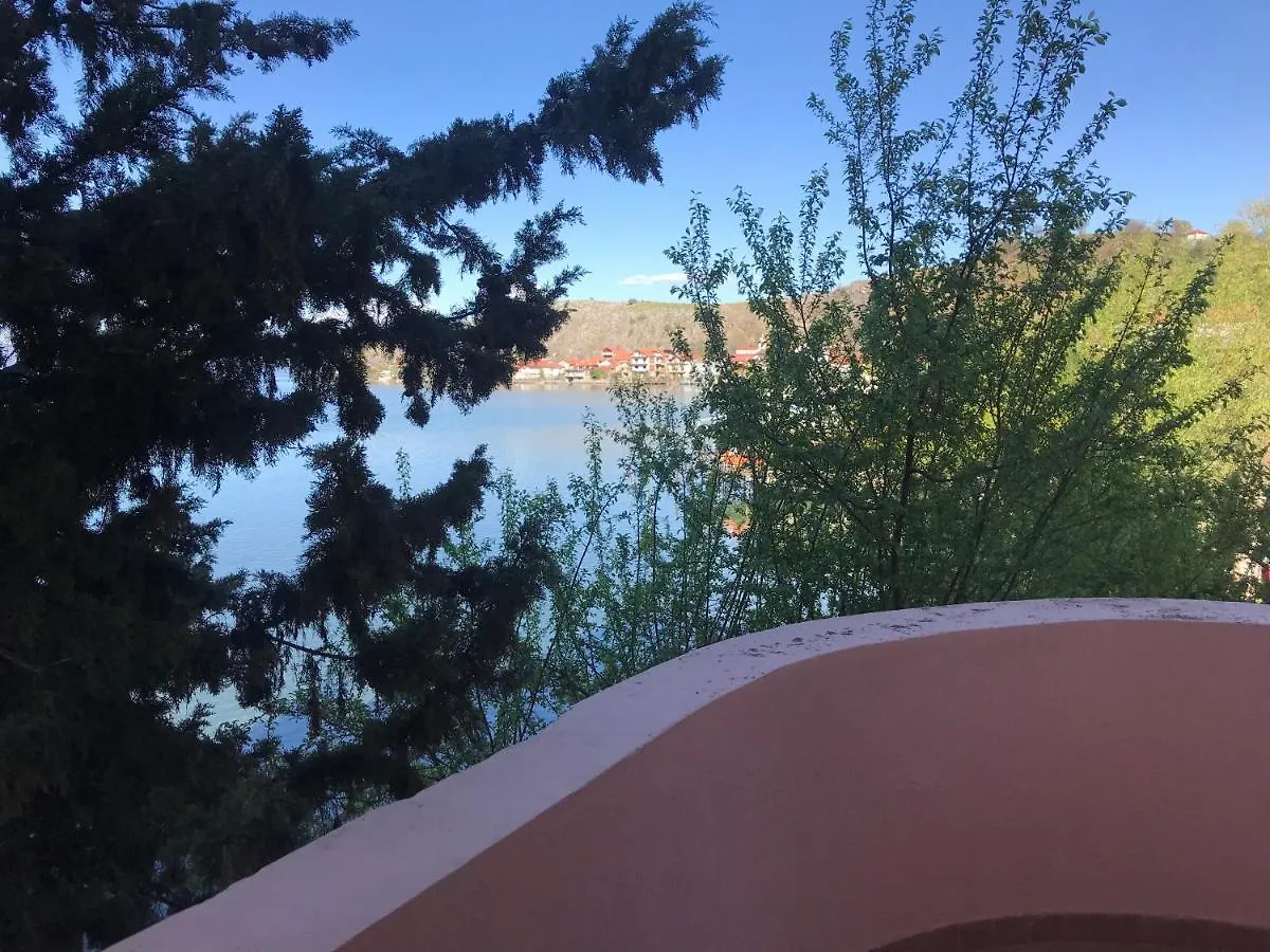 Hotel Restorant Leza Lini 0*,  Albanie