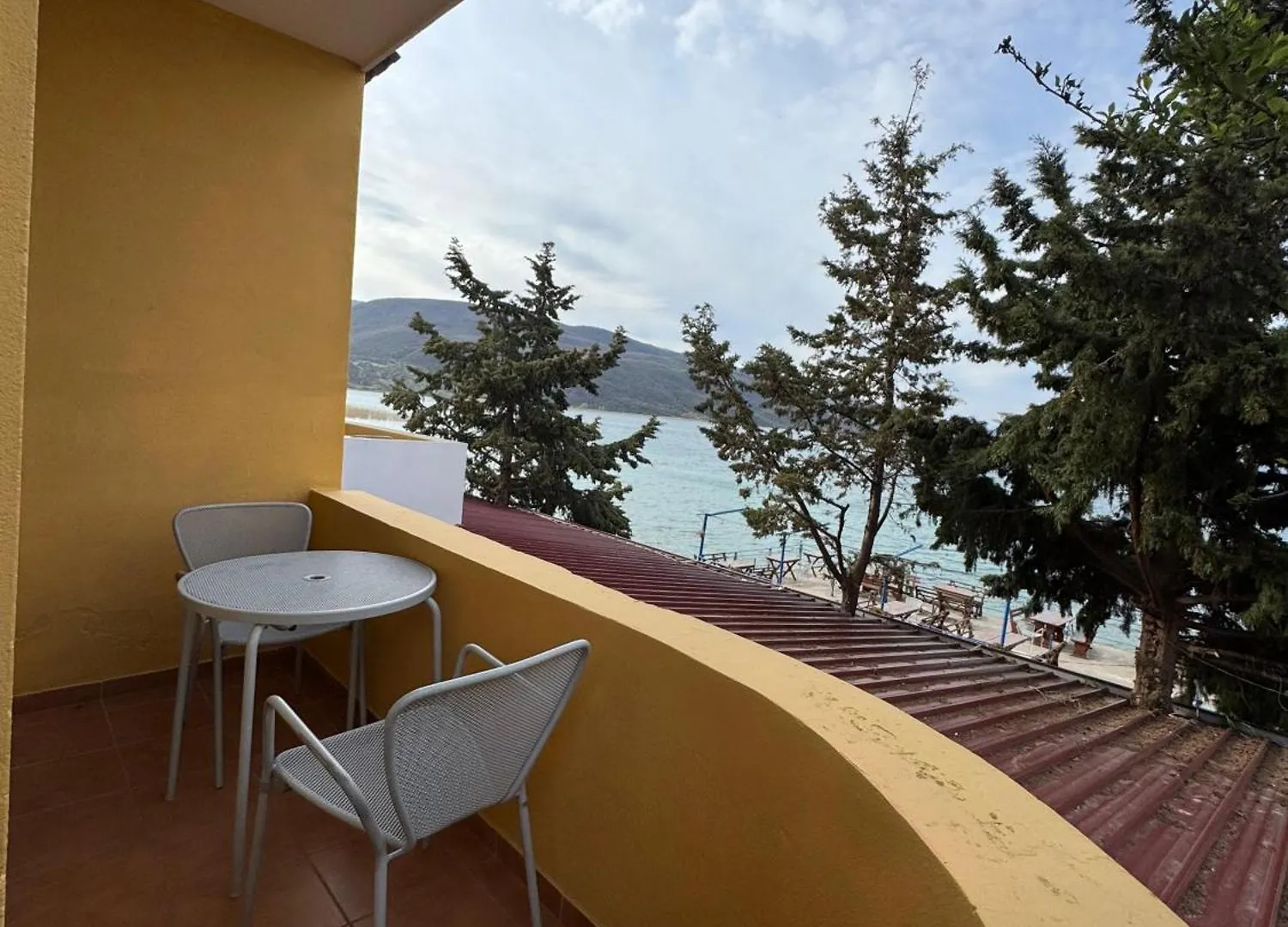 Hotel Restorant Leza Lini